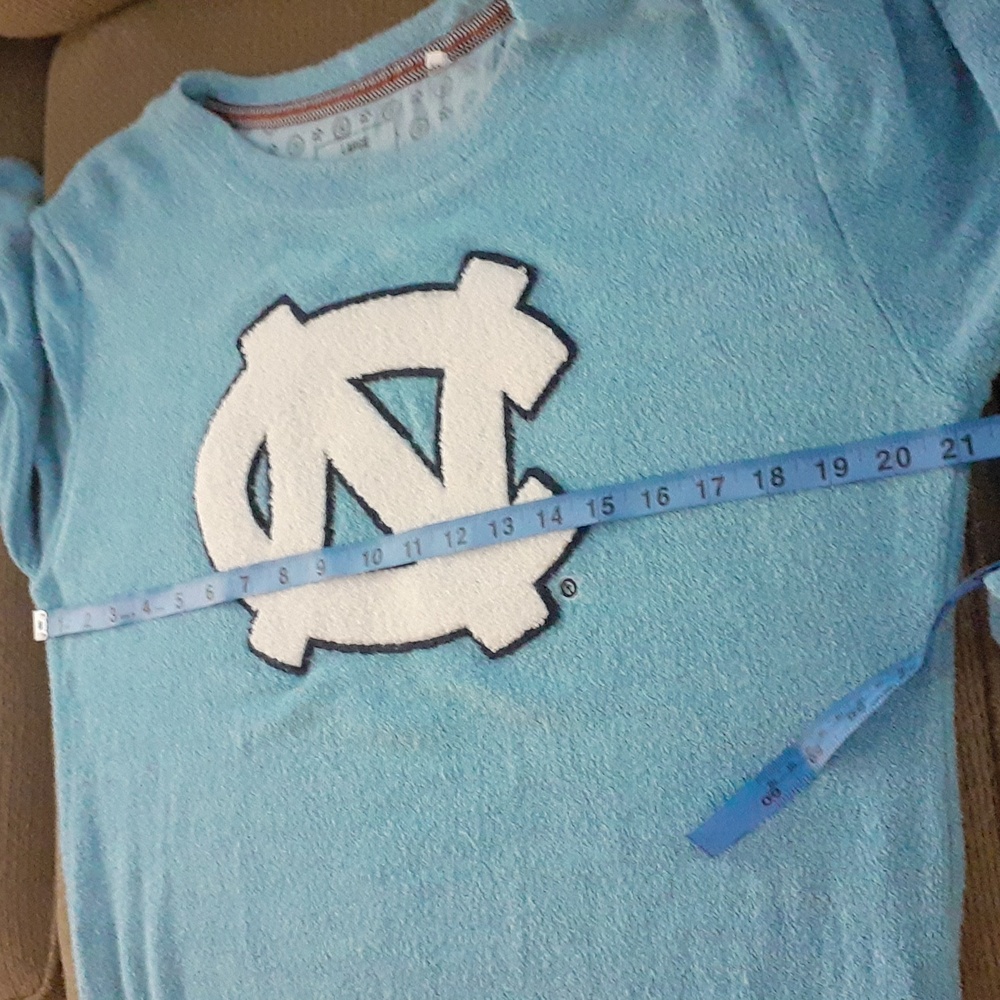 Three square by royce apparel  sweater - Picture 5 of 9